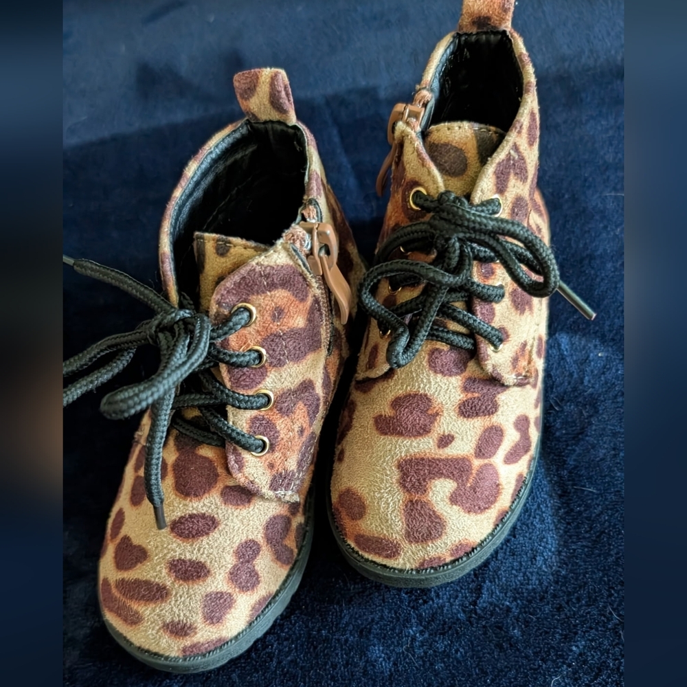 Lucky Top Leopard Print Kids Boots